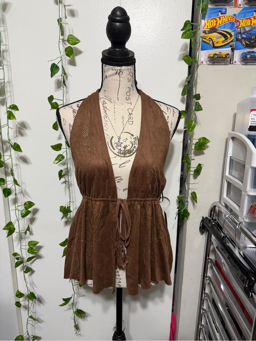 Moa Moa Brown Halter Tie-Front Women's Top